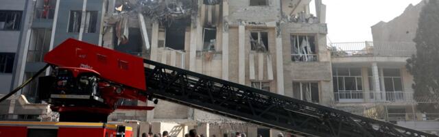 Израиль нанес авиаудары по иранским военным и ядерным объектам