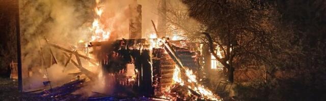 В Пыльвамаа при пожаре в жилом доме погиб мужчина