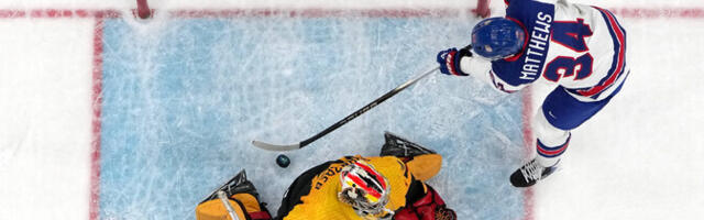 На олимпийском хоккейном турнире завершился групповой этап