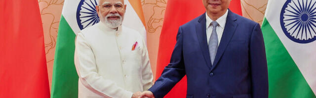 Лидеры Китая и Индии провели переговоры в Тяньцзине