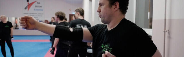 "Горизонт": тренировки по вин-чуну стали для незрячего Эдгара опорой в жизни