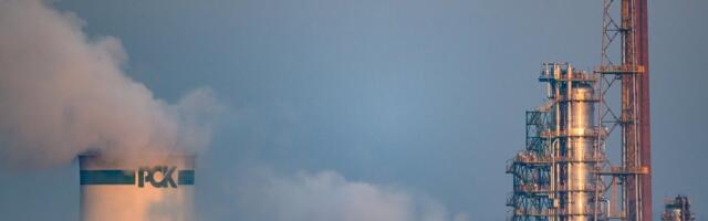 МНЕНИЕ | „Нефть для России - лучший союзник“. США и Израиль воюют с Ираном, в Кремле открывают шампанское