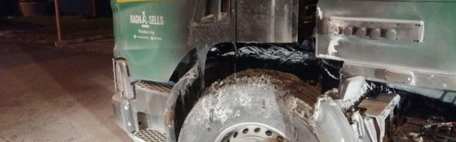 Поджог мусоровозов и ангара в Пярнумаа: подозреваемый взят под стражу