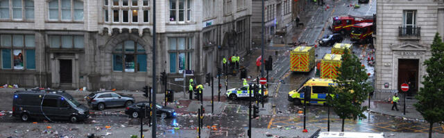 Британца, наехавшего на толпу болельщиков "Ливерпуля", приговорили к 21,5 году тюрьмы