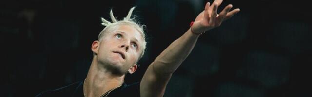 Марк Лаял с боем пробился во второй круг теннисного турнира в Бресте