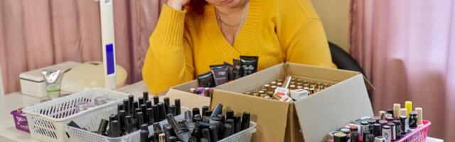 Опасная красота: запрет на гелевые лаки спутал карты мастерам маникюра