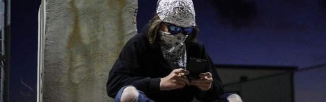 Американский конгрессмен рассказал об огромных подводных кораблях пришельцев