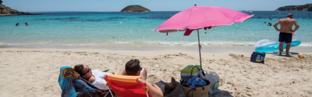 Попавшие за границу туристы рассказали о преимуществах отдыха при пандемии