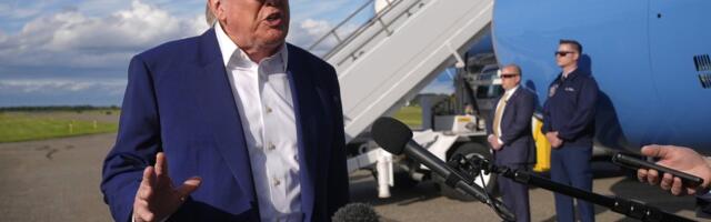 ВИДЕО | Трамп назвал Путина спятившим из-за ударов по Украине