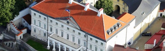 Правительство утвердило меры компенсации ущерба от второй волны COVID-19