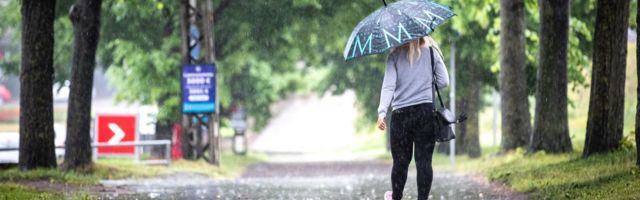 Неутешительный прогноз на вторник: дожди и грозы задержатся в Эстонии