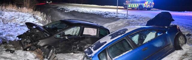 ВИДЕО и ФОТО | В Вильяндимаа произошло тяжелое ДТП, два человека в больнице