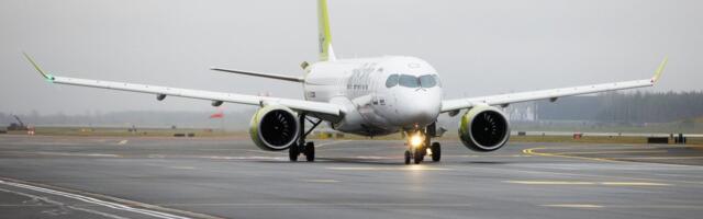 Пассажиры обеспокоены: испытывающая финансовые трудности airBaltic начала отменять летние рейсы
