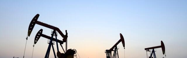 Члены ОПЕК+ договорились увеличить добычу нефти