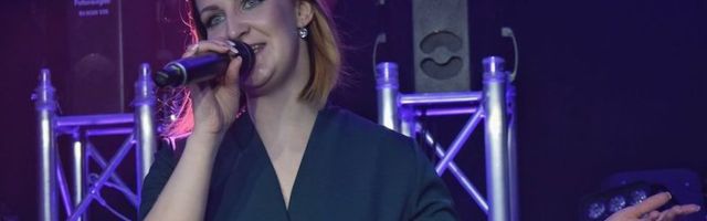 Артисты, из-за коронавируса выступавшие онлайн, в субботу дадут в Силламяэ живой концерт