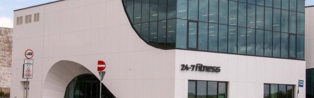 Обанкротившийся центр WOW подешевел еще на миллион евро