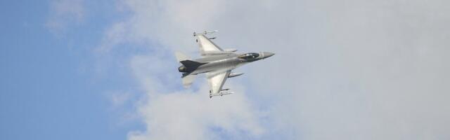 В ходе отражения самого массированного удара РФ по Украине за время войны погиб пилот F-16