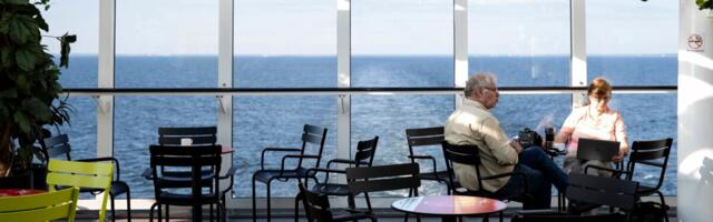 Во втором квартале экспорт услуг вырос на 8%, импорт — на 11%