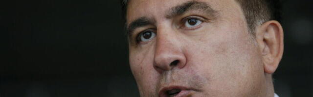 Продолжающий голодовку Саакашвили отказался от лекарств