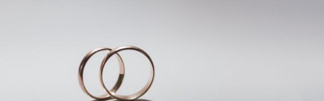 ОТВЕЧАЕТ НОТАРИУС | Я подарил сыну дом. Станет ли он общей собственностью сына и его жены после вступления в брак?