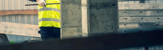 Стабильности нет: более половины работников боятся потерять работу