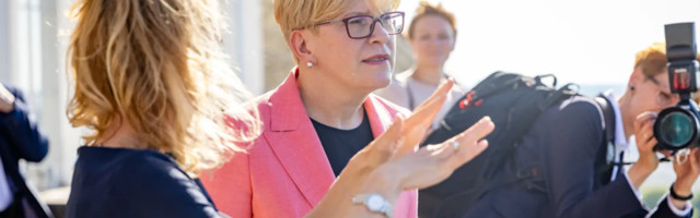 Каллас: Эстония готова помочь Литве отразить давление Белоруссии