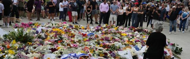 Убившие 15 человек на пляже в Сиднее во время Хануки — это отец и сын