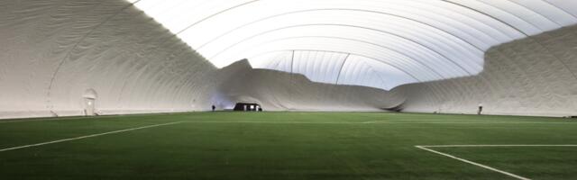 Футболистам построят пневмохолл