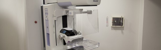 Больничная касса приглашает женщин на обследование молочной железы