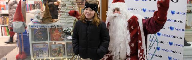 За праздничным настроением — в книжный магазин: Mnogoknig посетил  Дед Мороз
