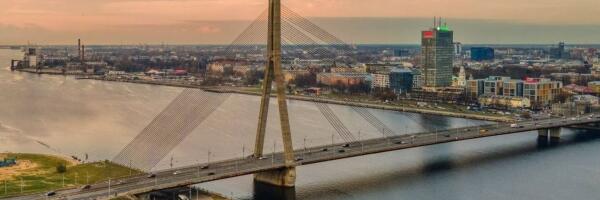Рижская дума займет 84,46 млн евро на ремонт Вантового моста