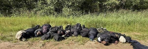 Эстонец приговорен к пяти годам тюрьмы за незаконную перевозку иммигрантов через границу Латвии