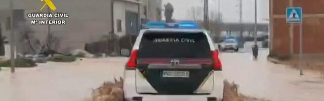 После серии разрушительных бурь к Испании приближается новый шторм "Марта"