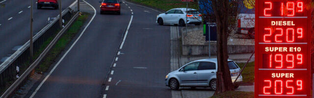 Немецким АЗС запретят повышать цены более одного раза в день