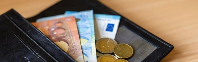 Департамент обратился к людям в связи с новыми правилами по необлагаемому доходу