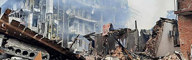 ОНЛАЙН | В России массовые задержания на антивоенных акциях. Российские войска уничтожили аэропорт Винницы