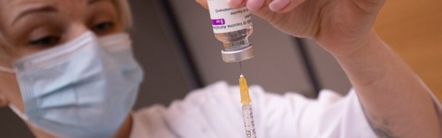 Финляндия приостанавливает вакцинацию препаратом AstraZeneca