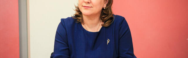 У центристов Кохтла-Ярве сменился председатель: Людмила Латт опередила Сергея Лопина