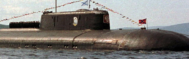 Адмирал Попов заявил, что "Курск" погиб от столкновения с подлодкой НАТО