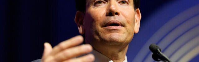 Госсекретарь США поздравил россиян с Днем России