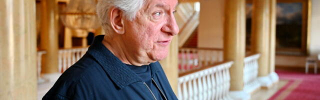 Директора Центра русской культуры отправят в отставку в конце августа