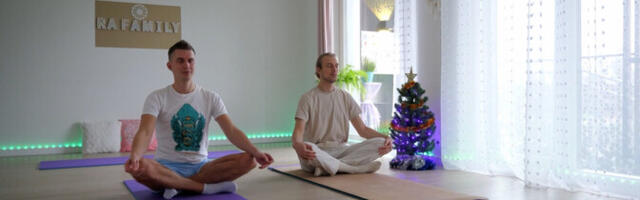 Йога для мужчин: растяжка, сила и борьба со стрессом