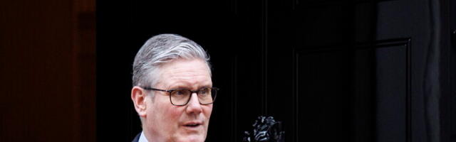 Стармер разрешил США использовать британские базы для открытия Ормузского пролива