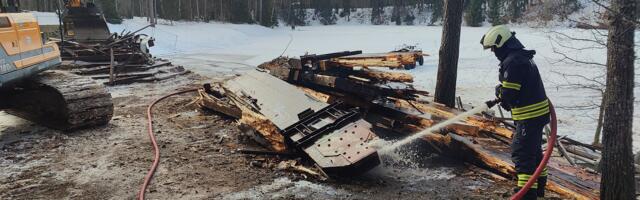 Спасатели: пожары и проверка льда на прочность