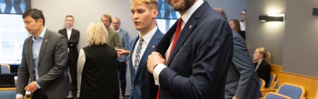 ОТ РЕДАКЦИИ | Кто завалит Осиновского - Кылварт или Пере? Столичная возня в грязи замарает всех