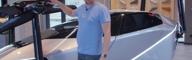 В Эстонию привезли летающий автомобиль