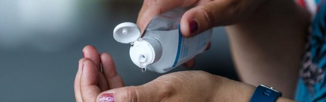 СМИ: ЕС рассматривает запрет антисептиков для рук