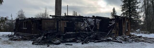 В Вырумаа в сгоревшем жилом доме обнаружен погибший, причиной пожара стало курение