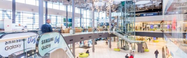 Настоящая зима привела покупателей в магазины. Часть зимних товаров уже заканчивается