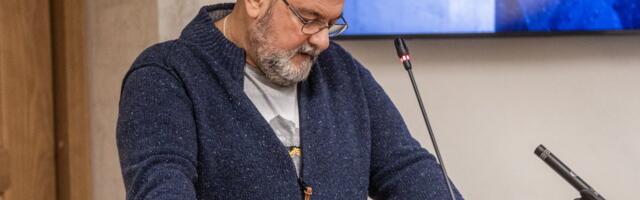 Стальнухин отменил сессию Нарвского горсобрания. На ней хотели вынести вотум недоверия ему и Катри Райк